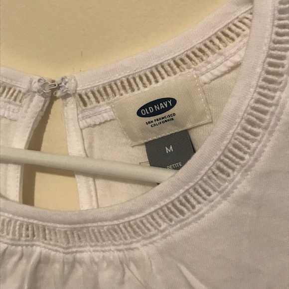 NEW Old Navy Eyelet Trim Tank - Picture 4 of 4